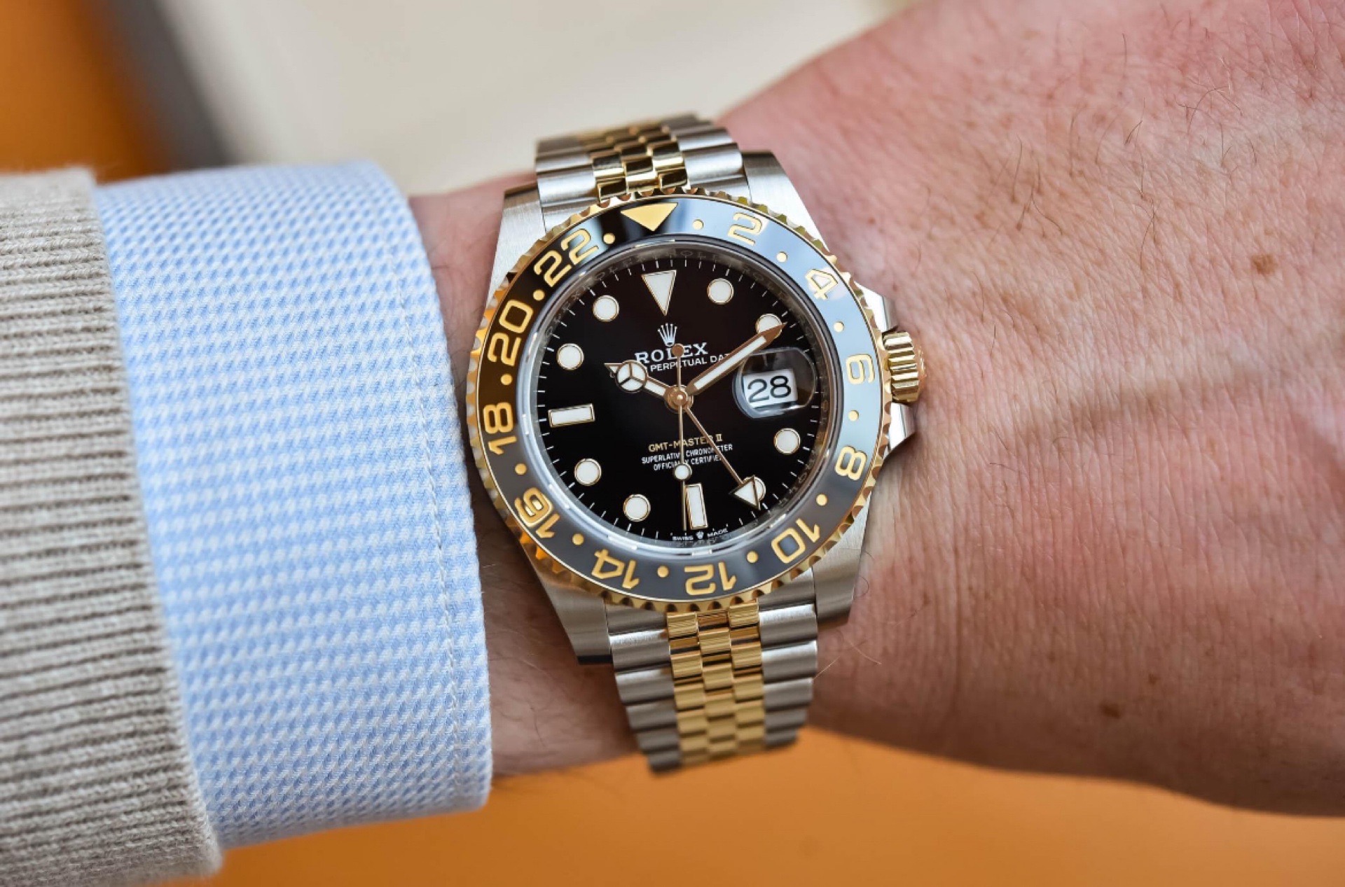     Rolex GMT-Master II “Bruce Wayne” Two-Tone view 3