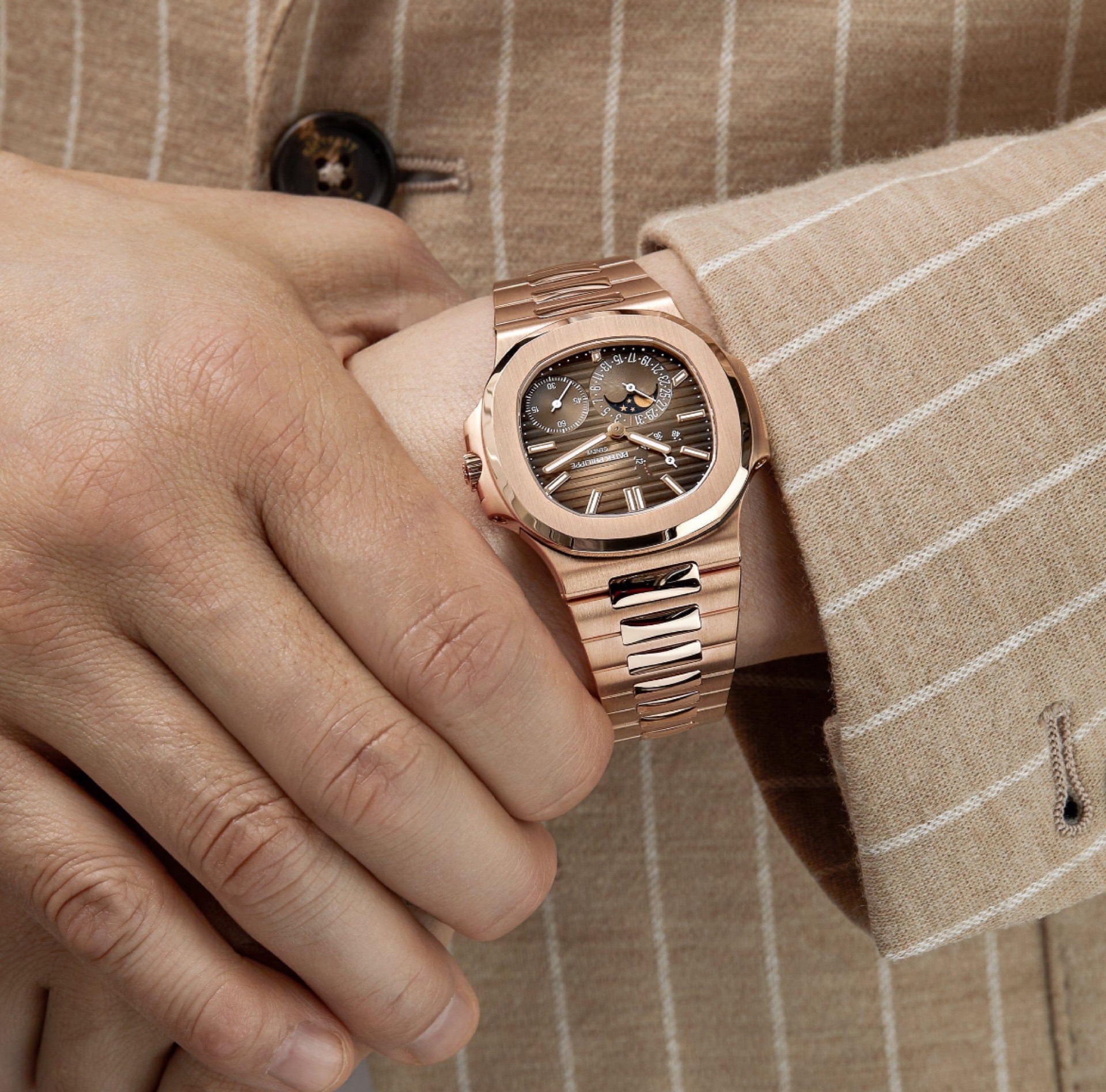 Patek Philippe Nautilus Moon Phase Power Reserve Rose Gold view 3