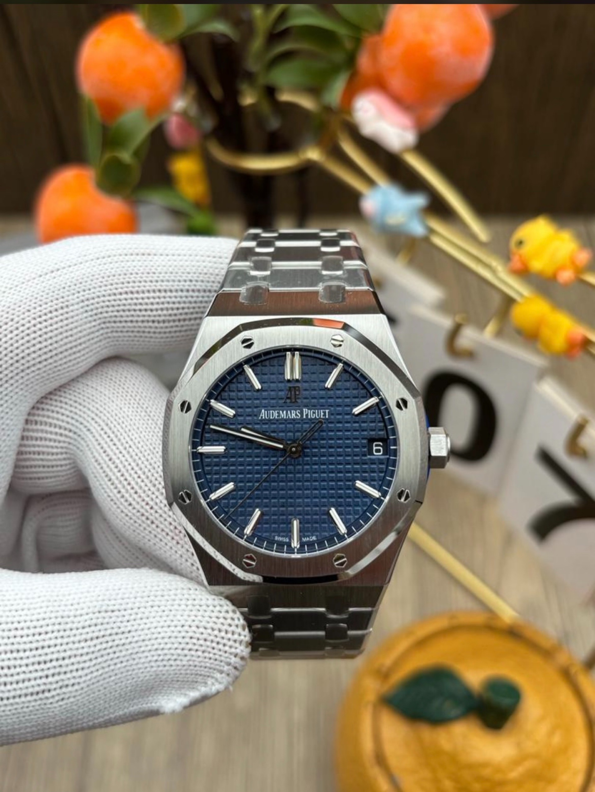     Audemars Piguet Royal Oak blue view 2