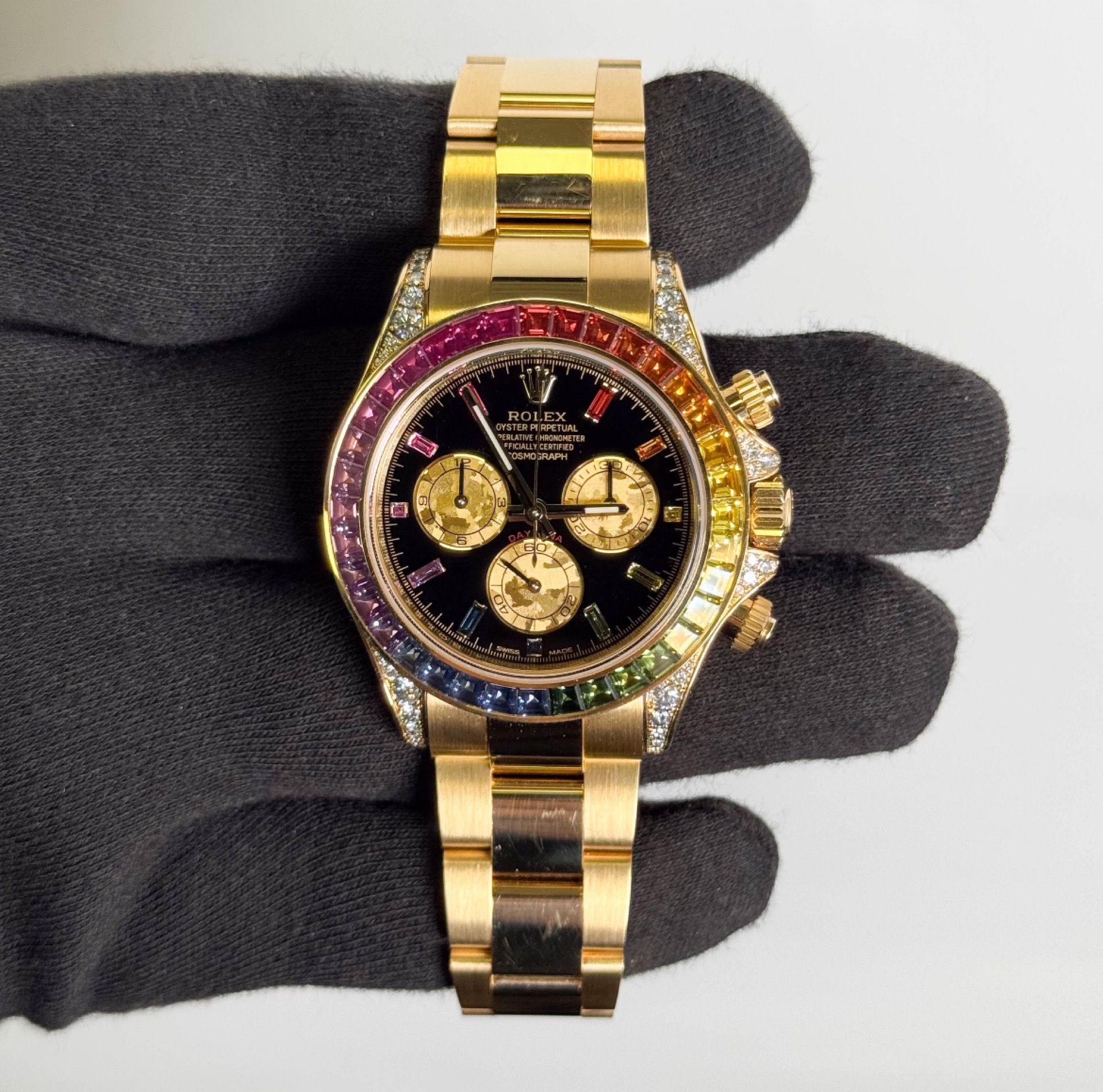 Rolex Cosmograph Daytona Rainbow Yellow Gold view 2