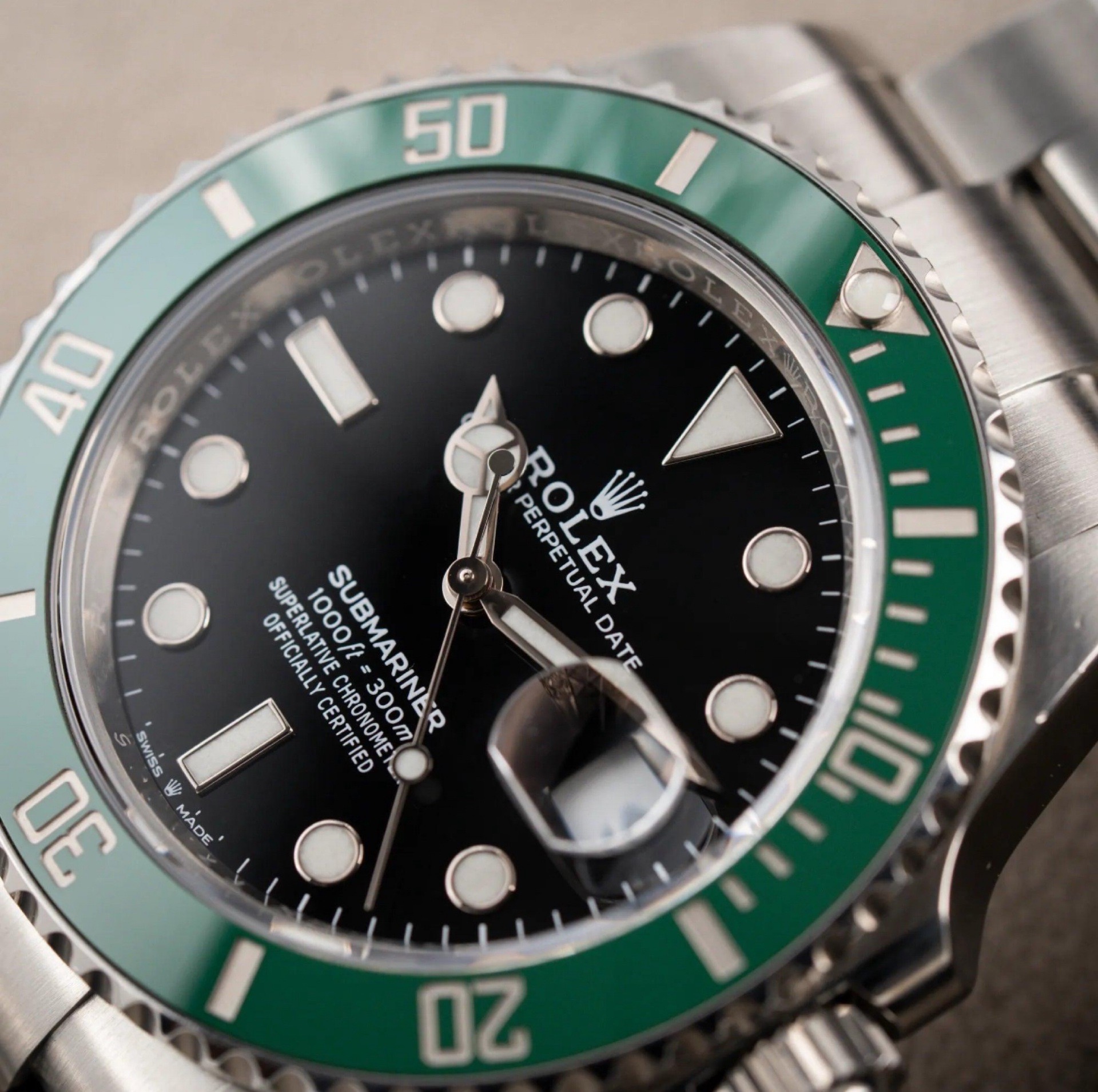 Rolex Submariner “Starbucks”  view 3