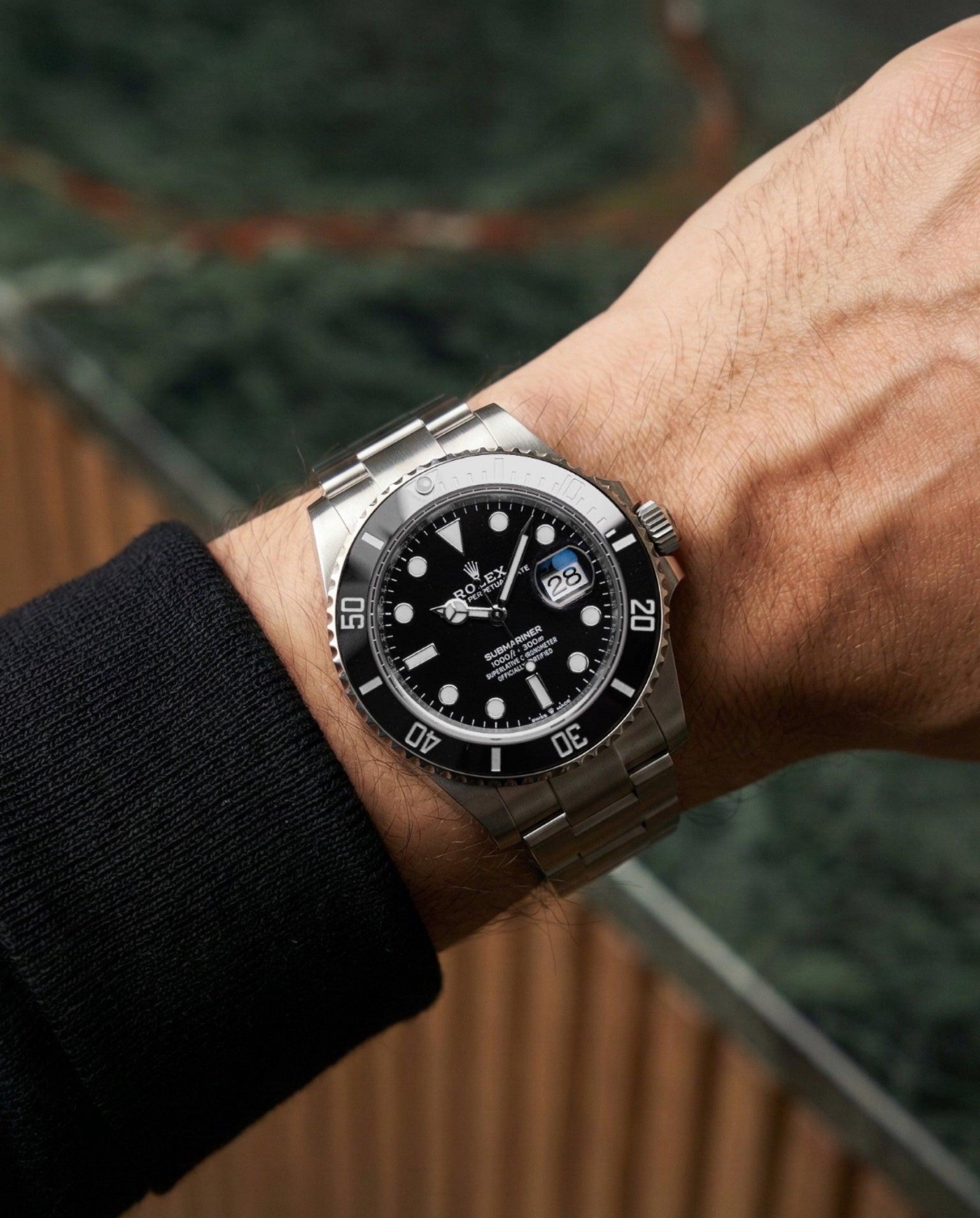     Rolex Submariner Date Black Dial Black  view 4