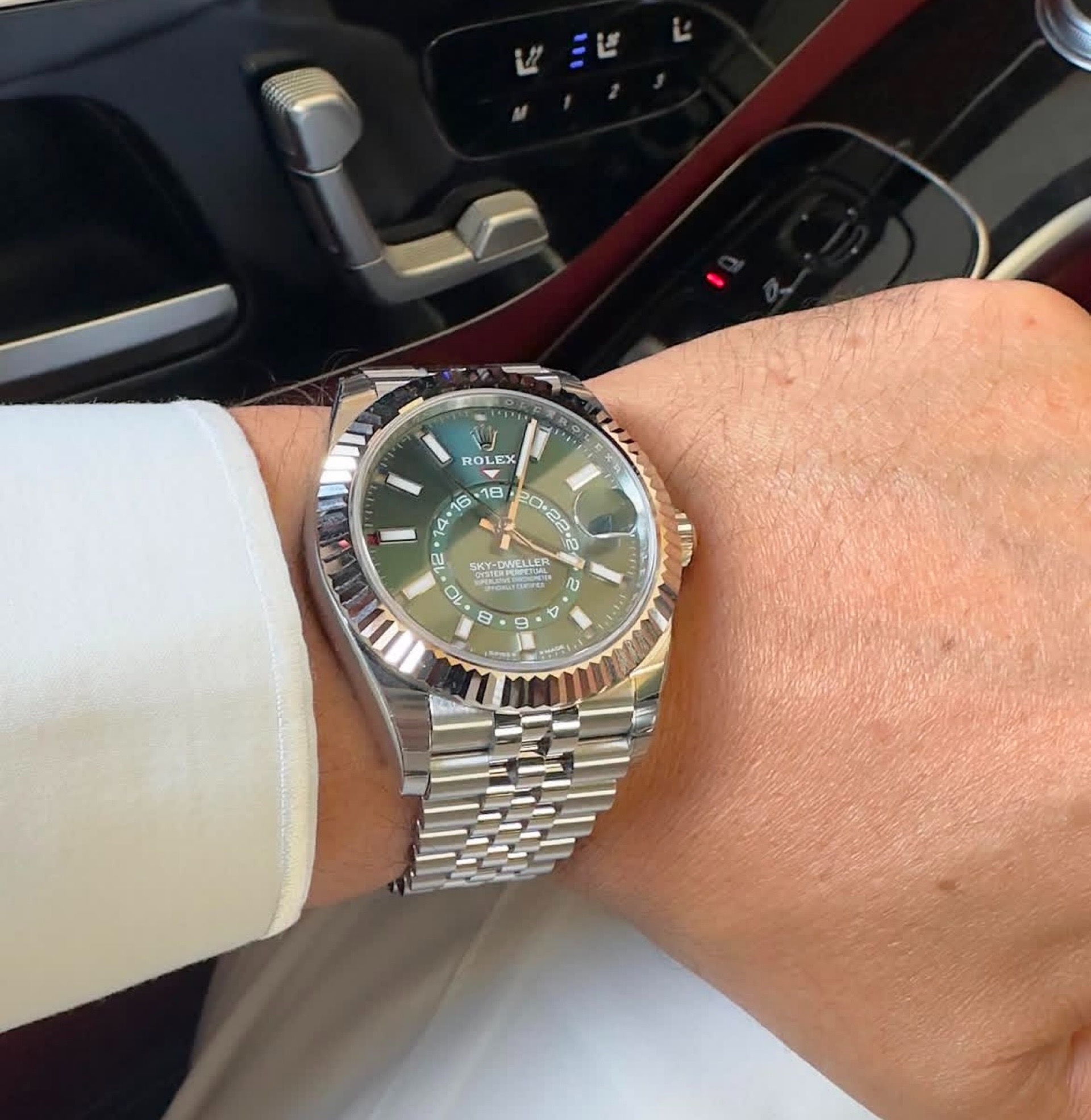 Rolex Sky-Dweller Green Dial Oystersteel White Gold view 2