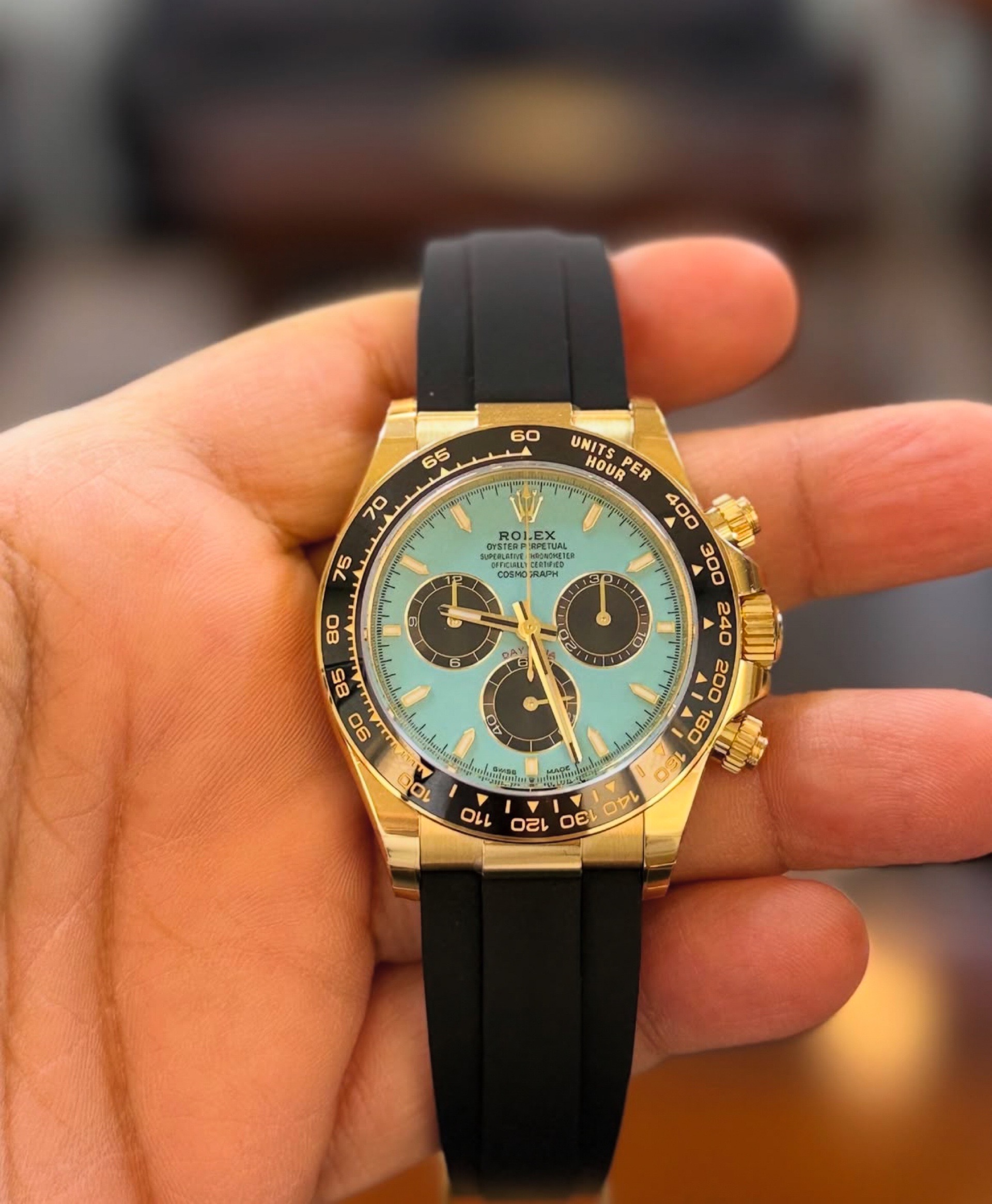 Rolex Cosmograph Daytona blue view 3