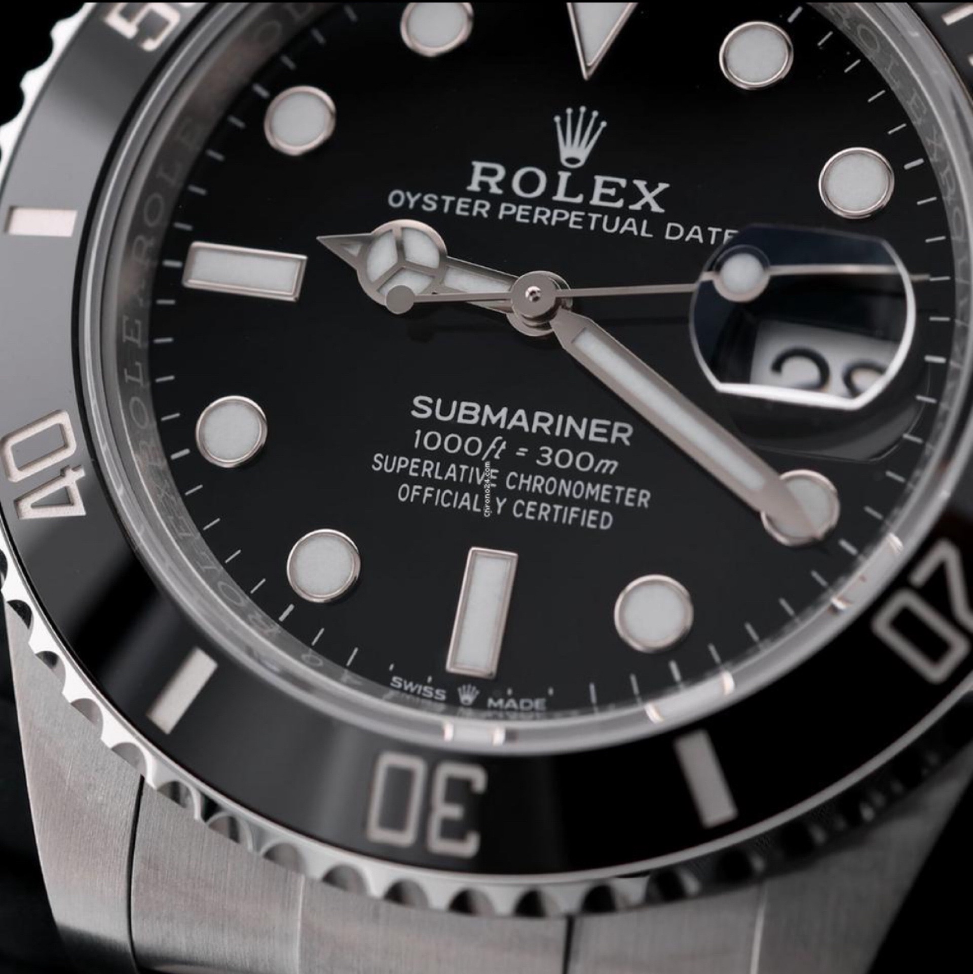     Rolex Submariner Date Black Dial Black  view 2